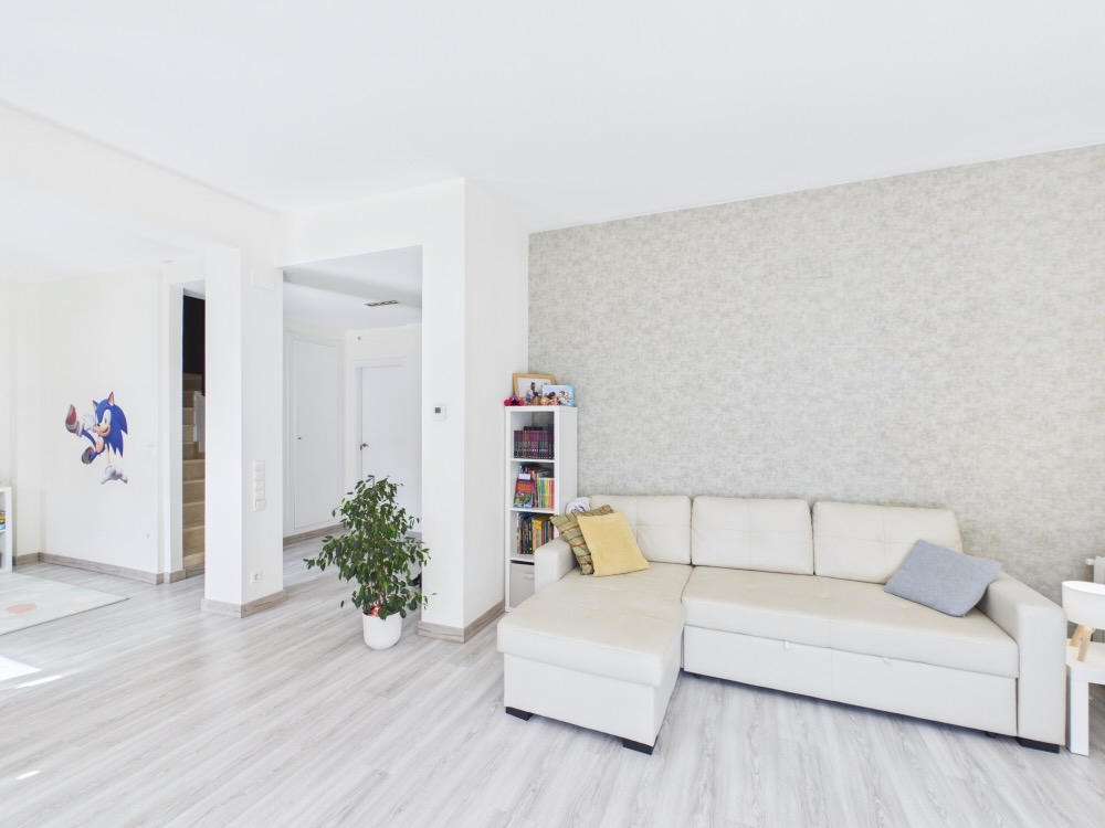 Property 2533 - Image 2